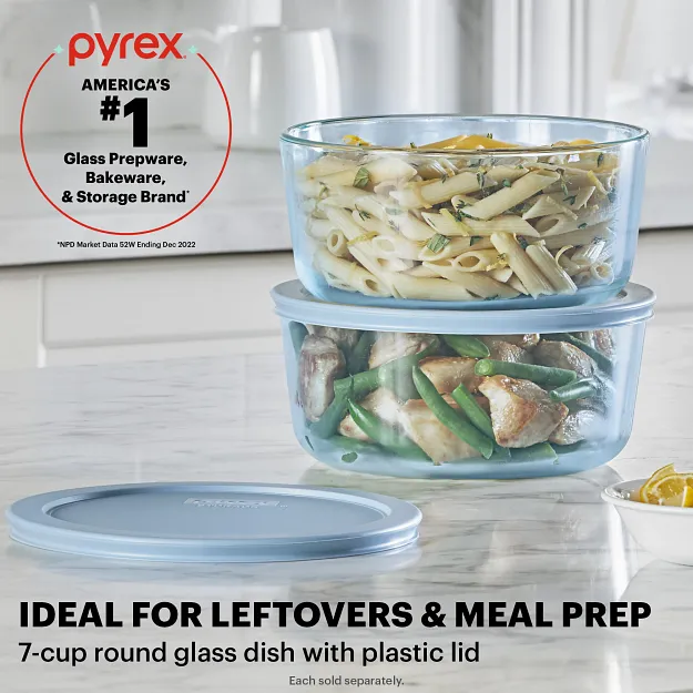 100-pyrex-simply-store-tinted-7-cup-round-storage-with-blue-plastic-lid-2.webp Pyrex® Simply Store® Tinted 7-cup Round Storage with Blue Plastic Lid