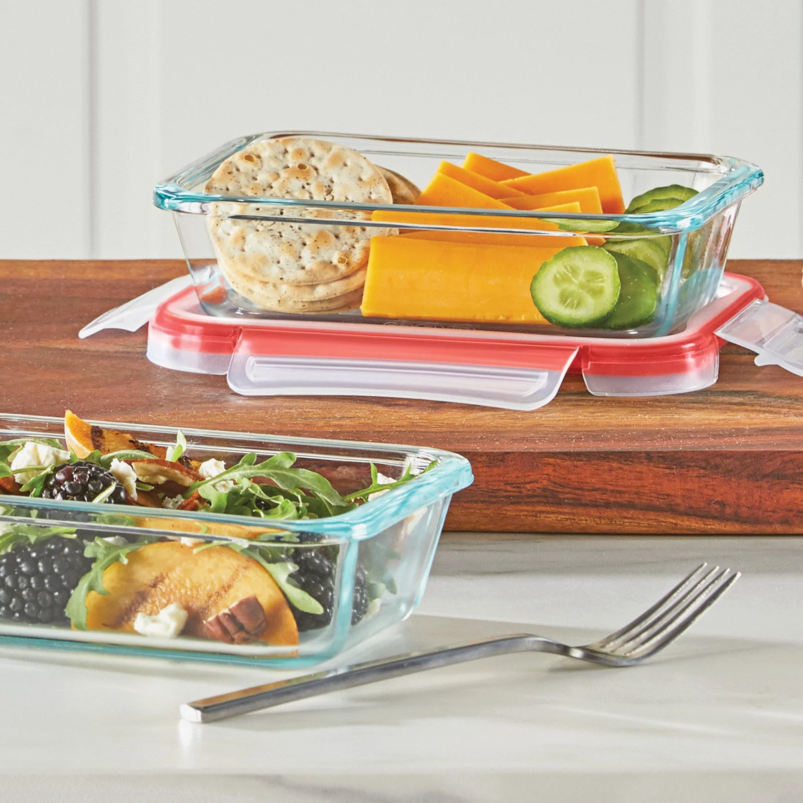 163-pyrex-freshlocktm-4-piece-glass-storage-set-2.webp Pyrex® FreshLock™ 4-piece Glass Storage Set
