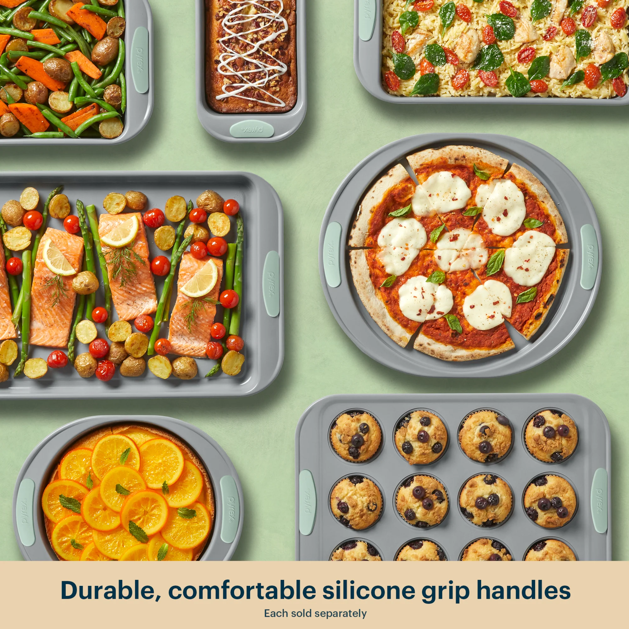 22-pyrex-metal-bakeware-8-piece-set-in-sage-5.webp Pyrex® Metal Bakeware 8-Piece Set in Sage