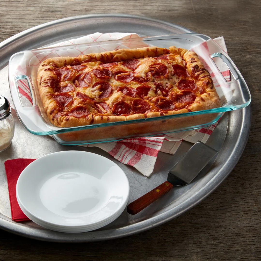 66-pyrex-easy-grab-3-quart-glass-baking-dish-with-red-lid-2.webp Pyrex® Easy Grab® 3-quart Glass Baking Dish with Red Lid